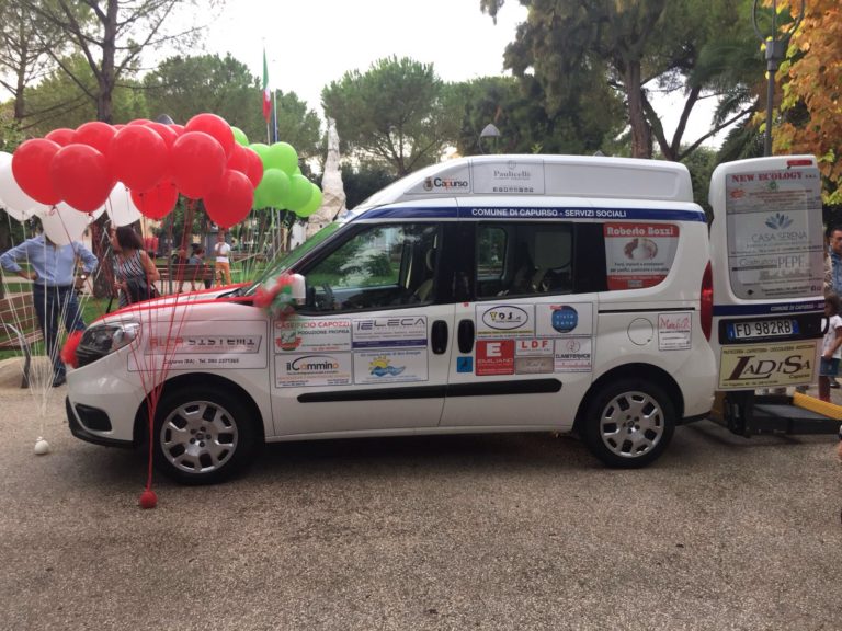 Inaugurato il nuovo taxi sociale a Capurso