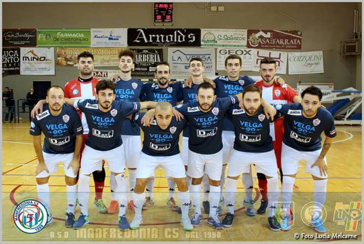 Manfredonia – Futsal Capurso 2-1 | Sconfitta tra gli applausi a Manfredonia per i Bulldog