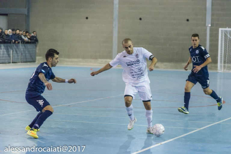 Futsal Altamura – Futsal Capurso | Zerbini:”Ad Altamura per riscattare la sconfitta con il Cus Molise”