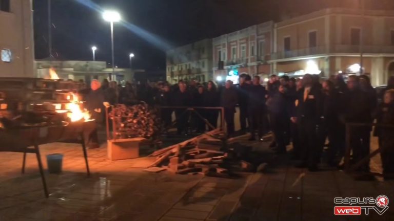 Ricollocazione corone feriali a S. Maria del Pozzo di Capurso