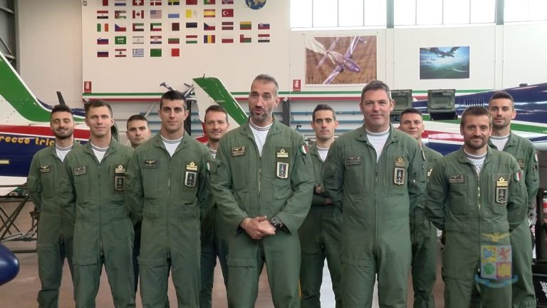 A Bari tornano le Frecce Tricolori – PAN dell’Aeronautica Militare